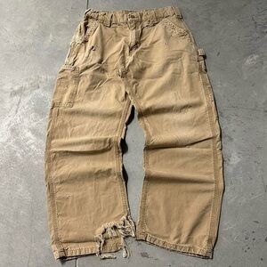 Thrashed tan vintage carhartt